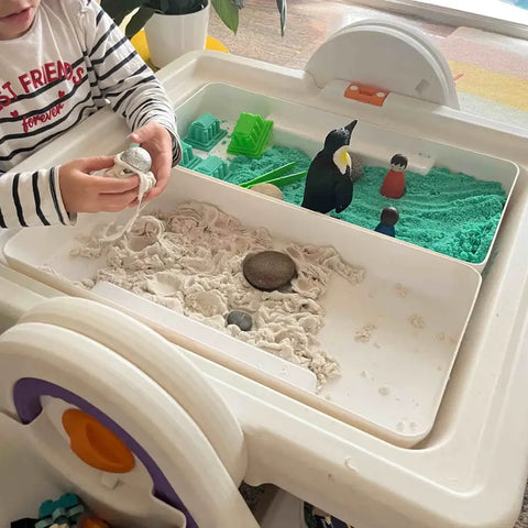 miniture-sensory-play-bin | miniture kids interacting with sand on sensory play bin used on flexdesk